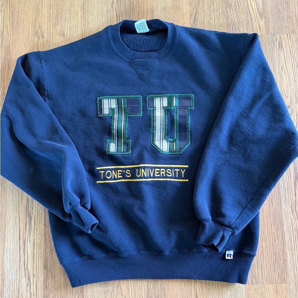 Tones University vintage crewneck sweatshirt